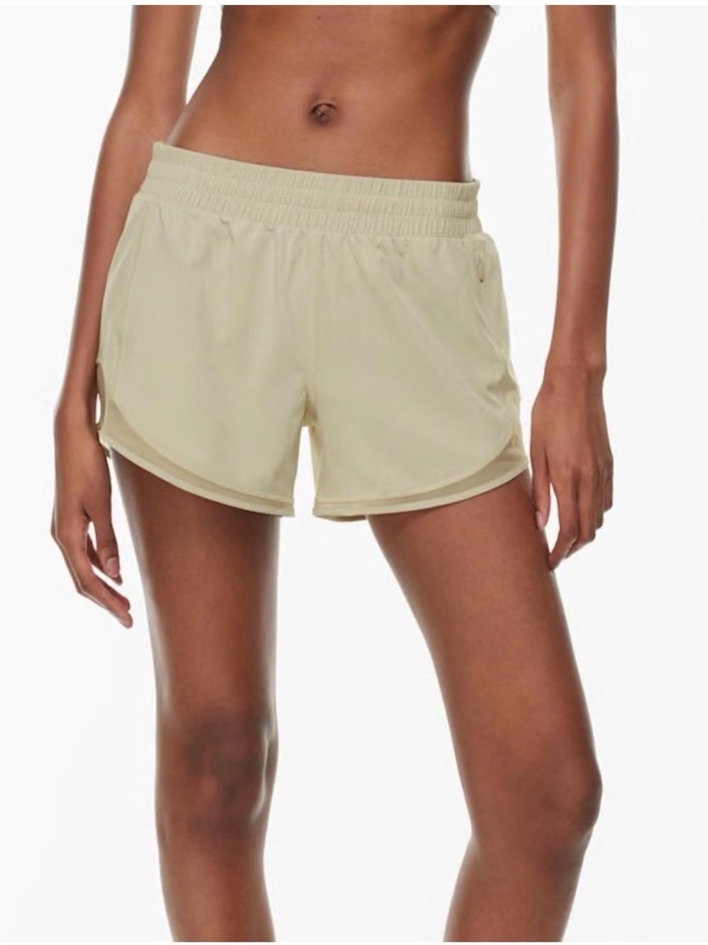 Aritzia Golden MoveTech Legacy Shorts Hi-Rise 4” Lasso Taupe Womens Size 8